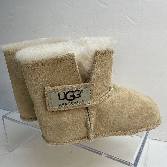 UGG AUSTRALIA INFANT TAN ERIN I BOOTIES SZ M US 4/5 AUTHENTIC NWB - Picture 4 of 14